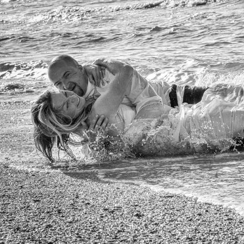 Photo de mariage  trash the dress à Merville-Franceville